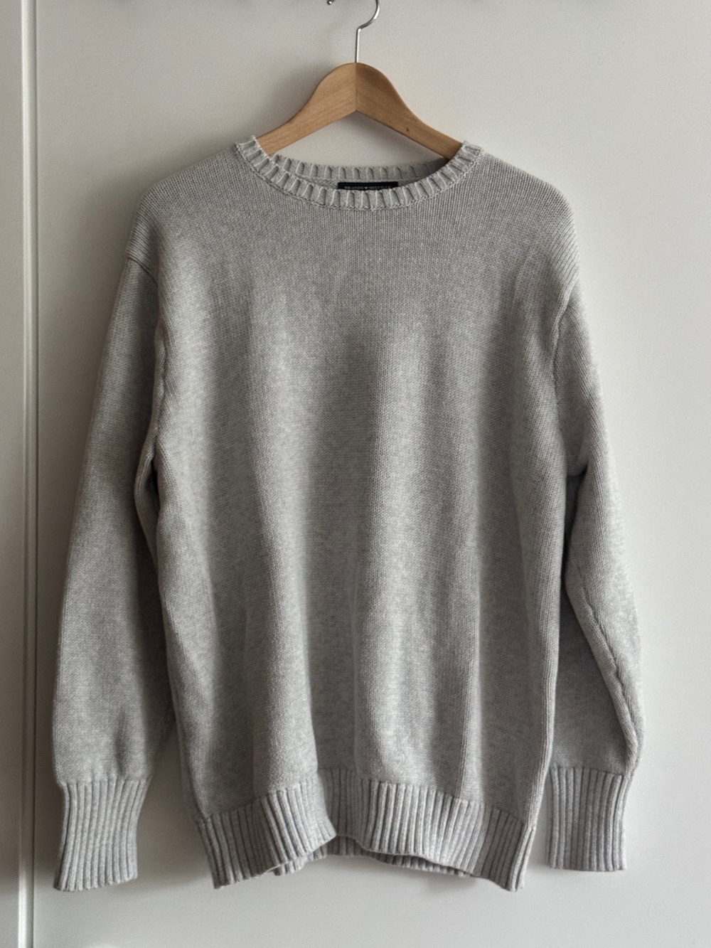 Brandy Melville Cotton Crewneck Sweater in Light Gray